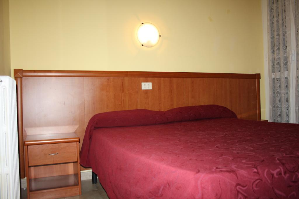 Hotel Eurorooms Roma Dış mekan fotoğraf