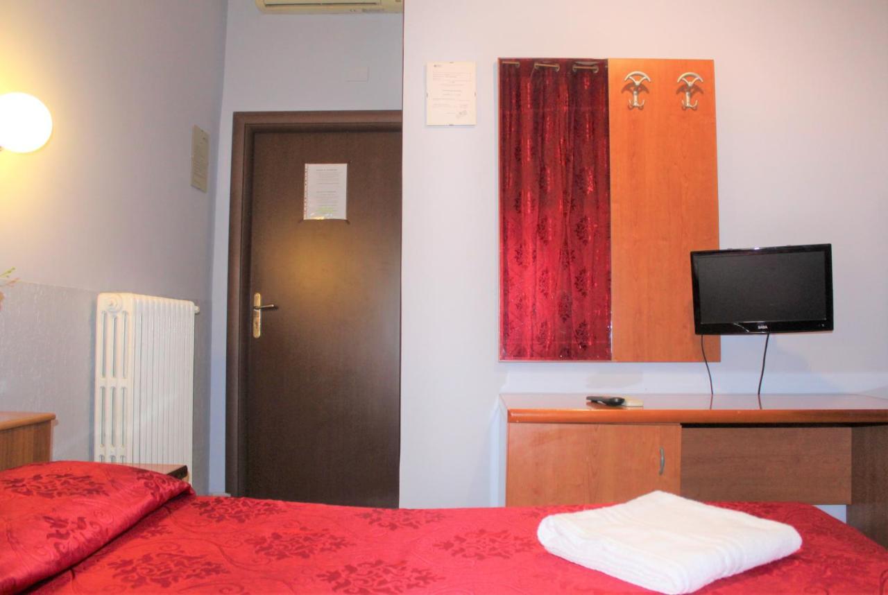 Hotel Eurorooms Roma Dış mekan fotoğraf